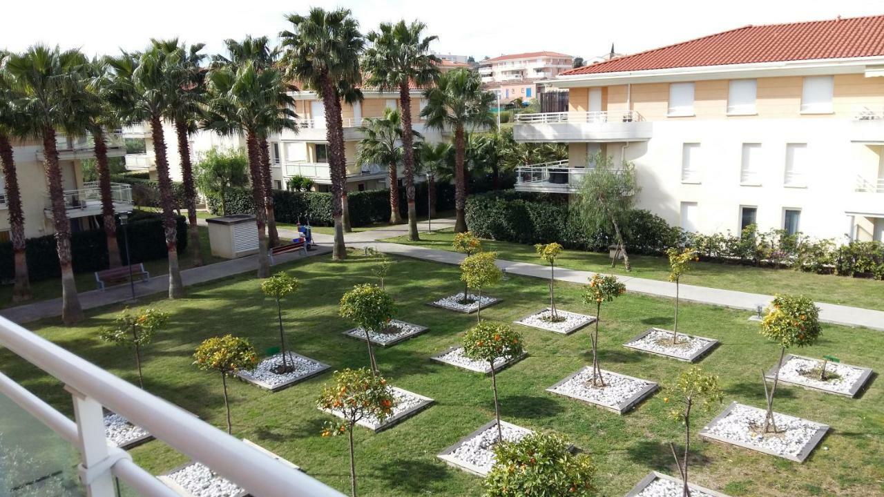 Les Jardins D'Antibes Lejlighed Eksteriør billede